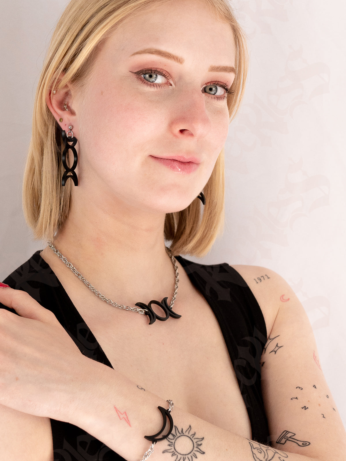 Triple Moon earrings (NEW)