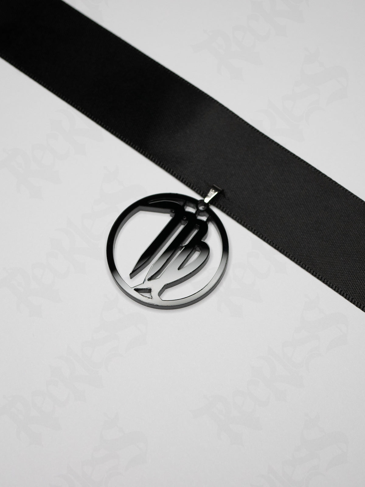 Collier ras-de-cou Astro