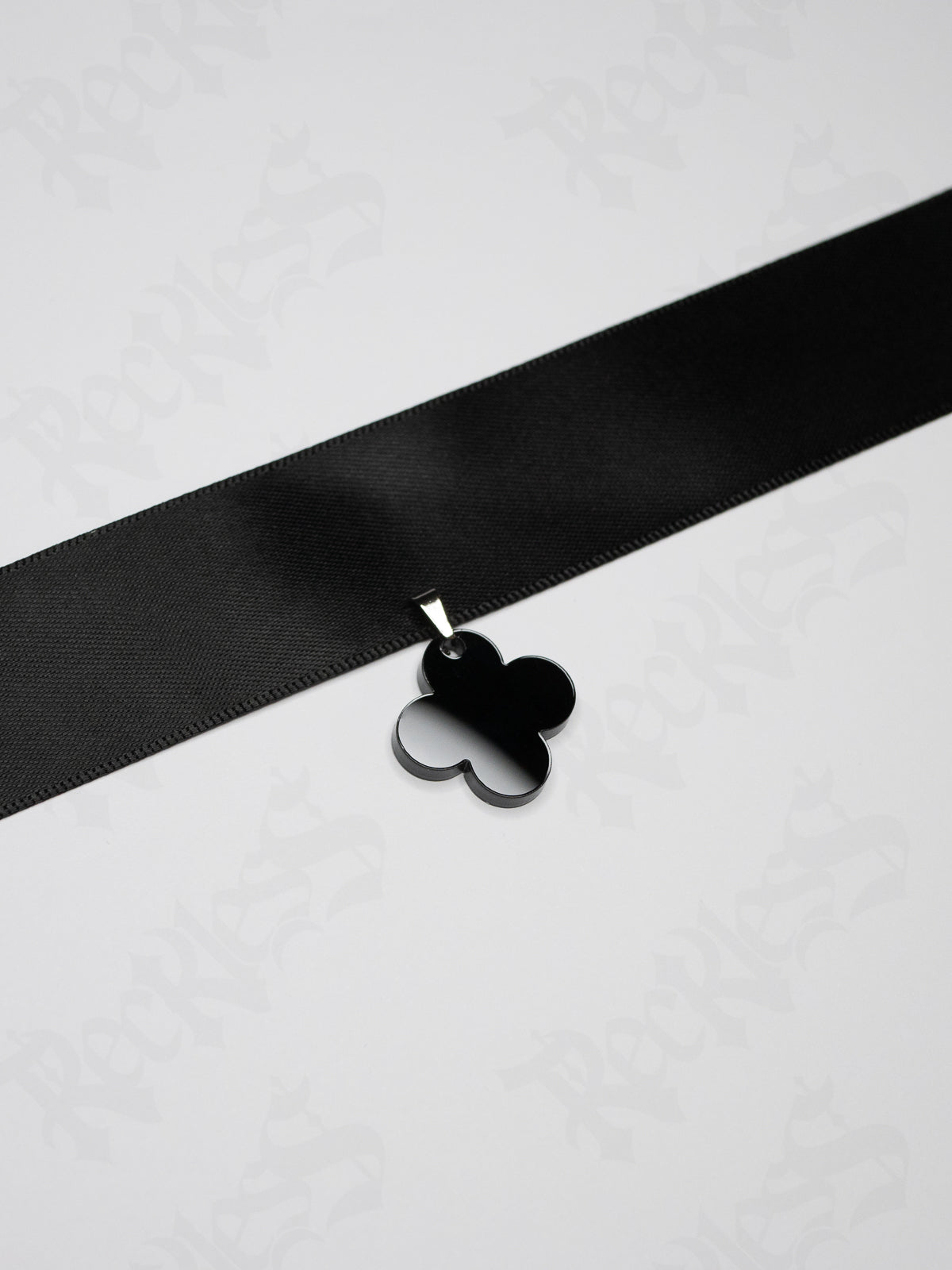 Collier ras-de-cou Trèfle