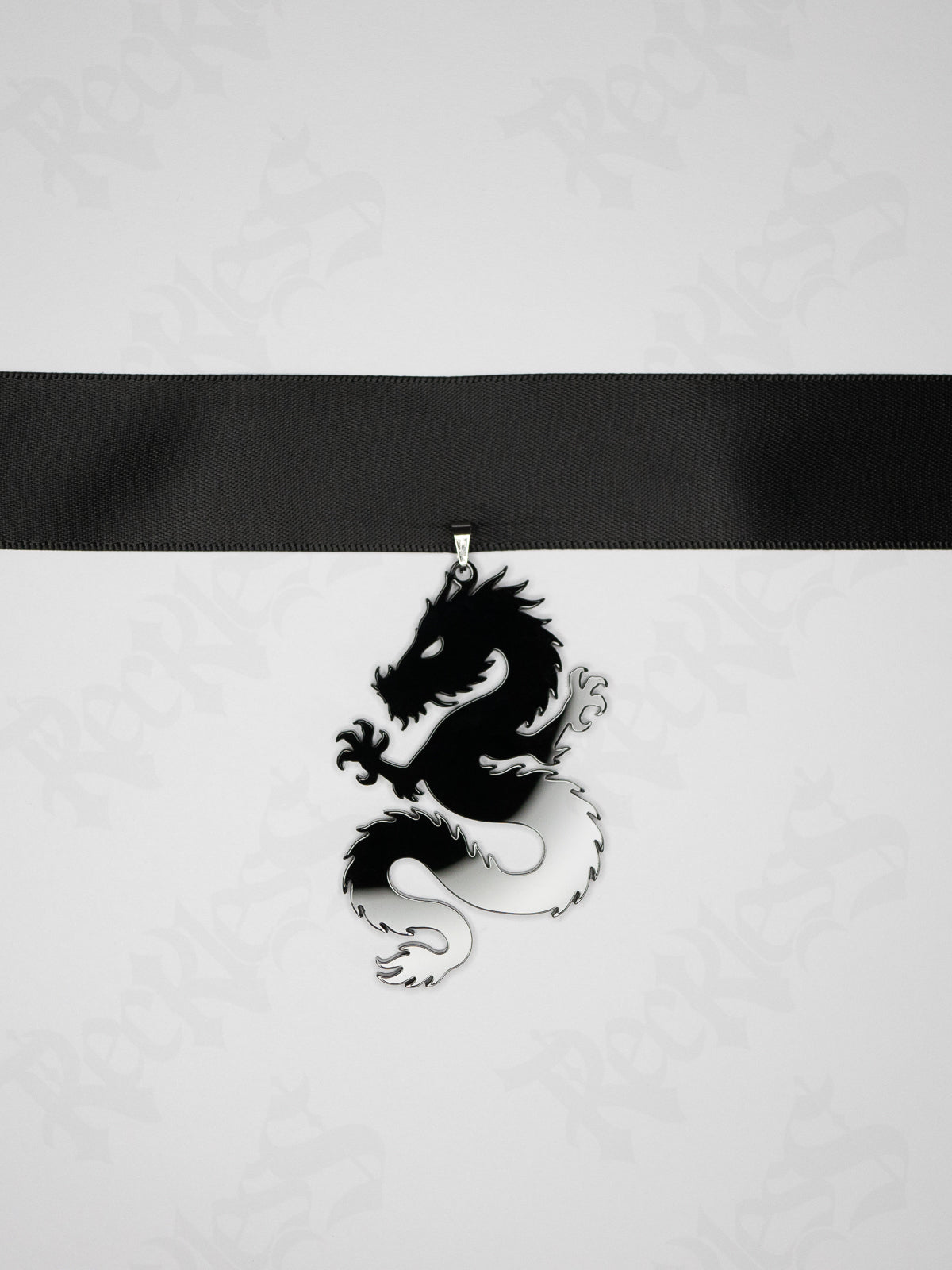 Collier ras-de-cou Dragon