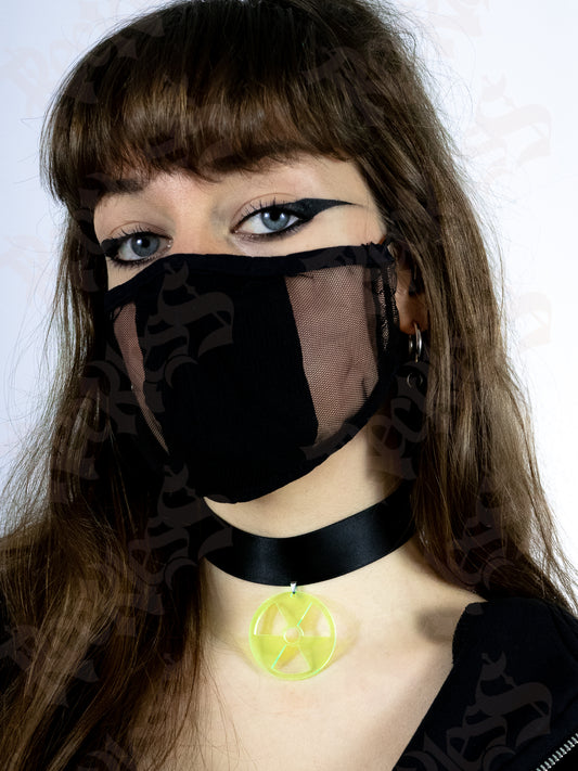 Collier ras-de-cou Radioactif