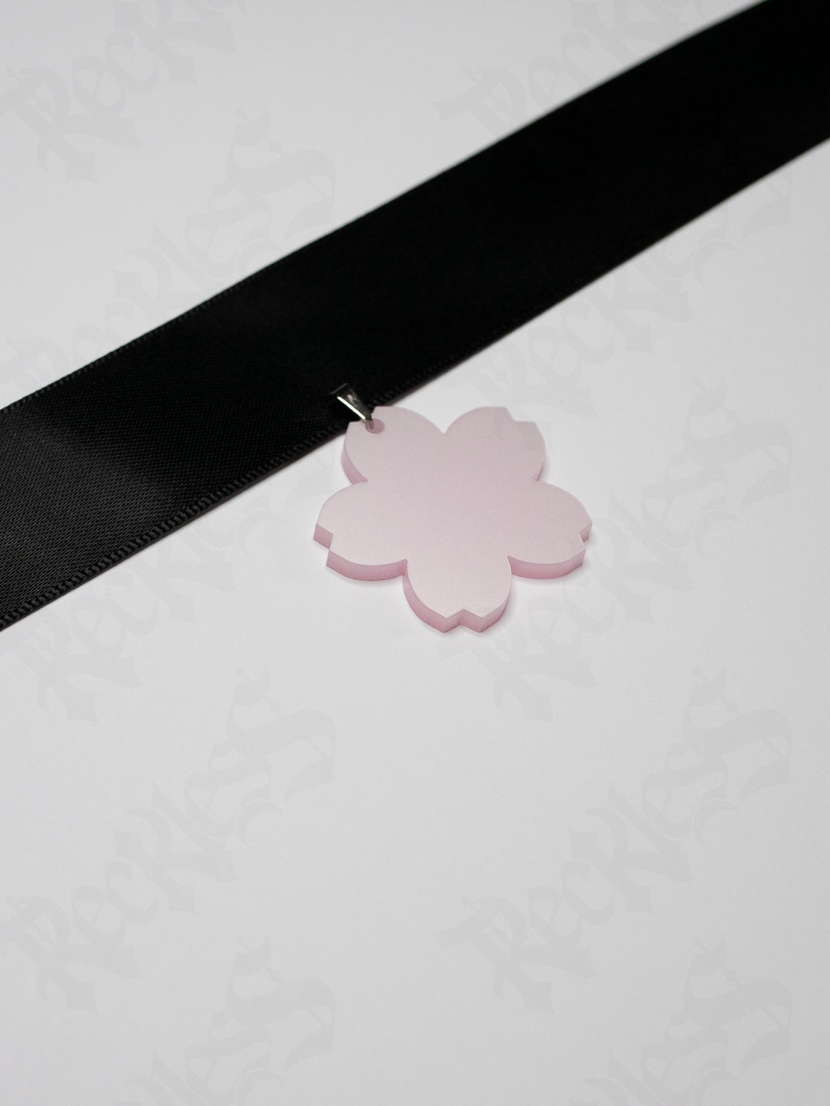 Collier ras-de-cou Sakura