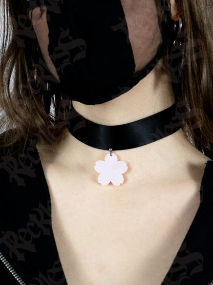 Collier ras-de-cou Sakura